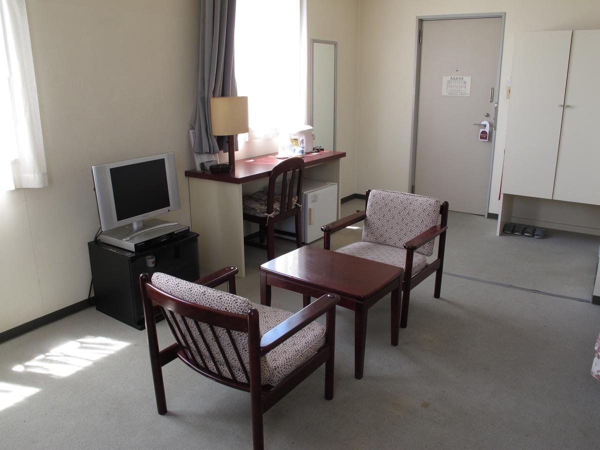 Hotel Platon Annex Green Plaza Chikuma Bagian luar foto